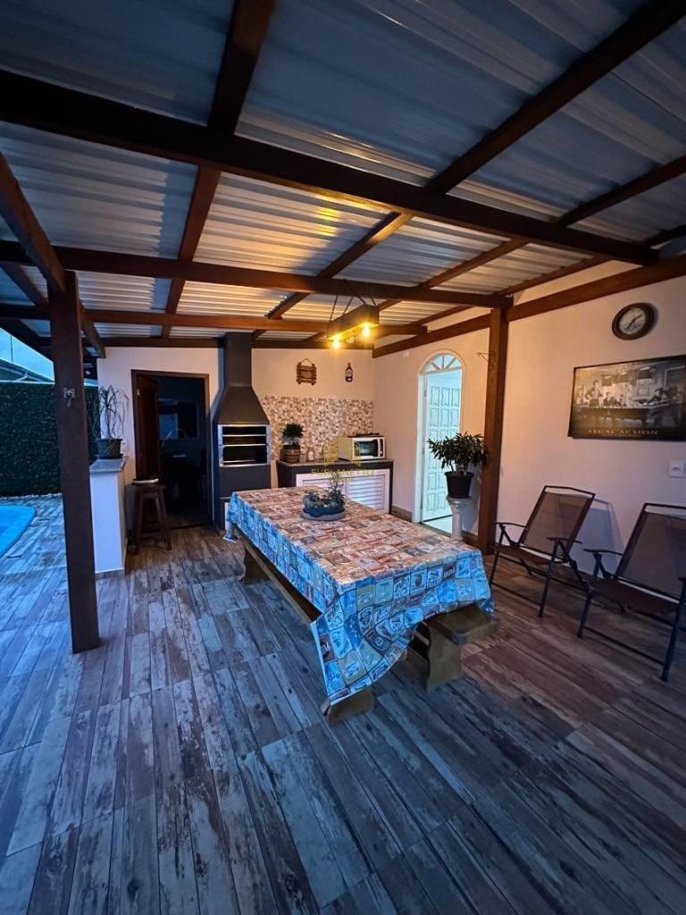 Casa em Fátima, Joinville — foto principal