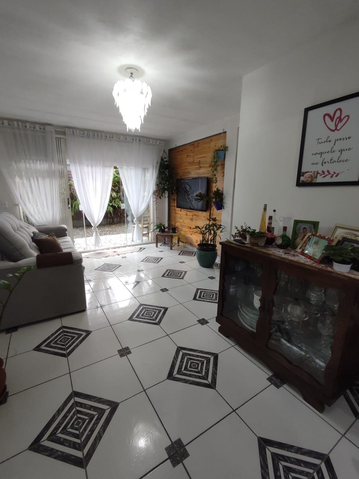 Casa em Adhemar Garcia, Joinville — foto 2