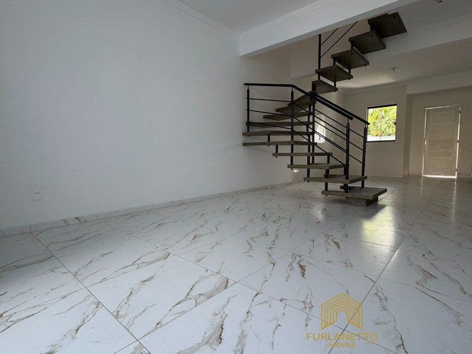 Casa em Comasa, Joinville — foto 3
