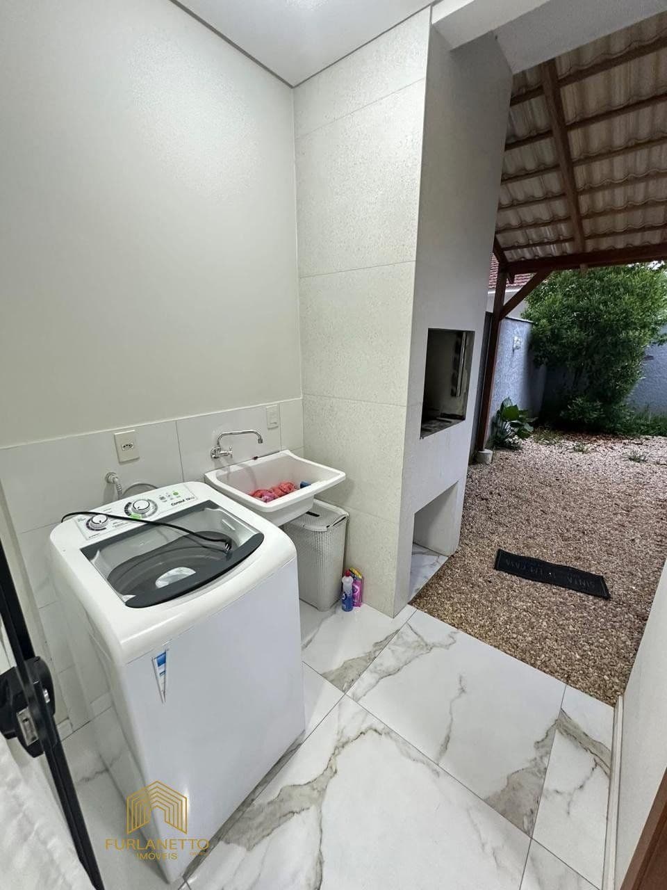 Casa em Aventureiro, Joinville — foto 3