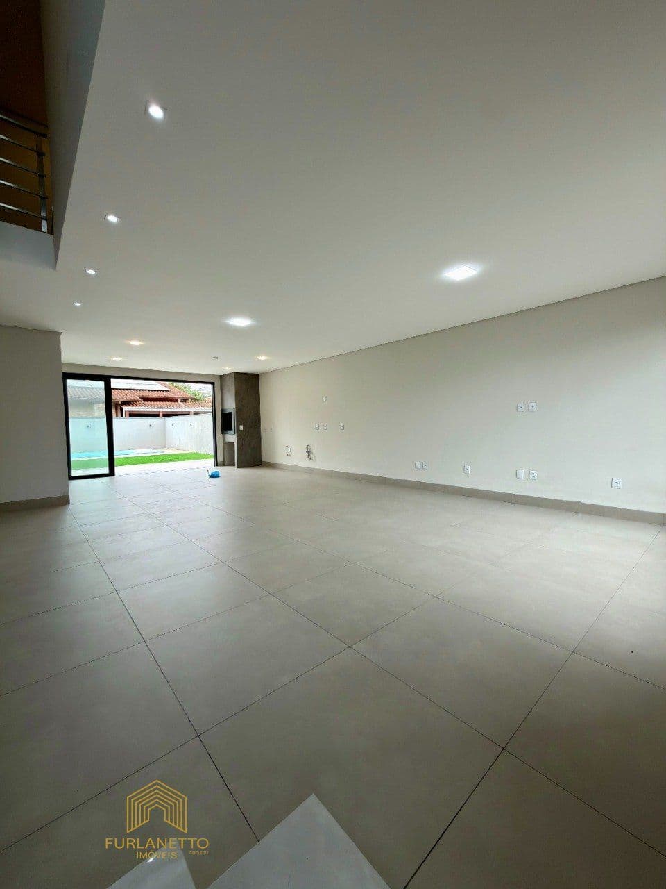 Casa em Glória, Joinville — foto 2